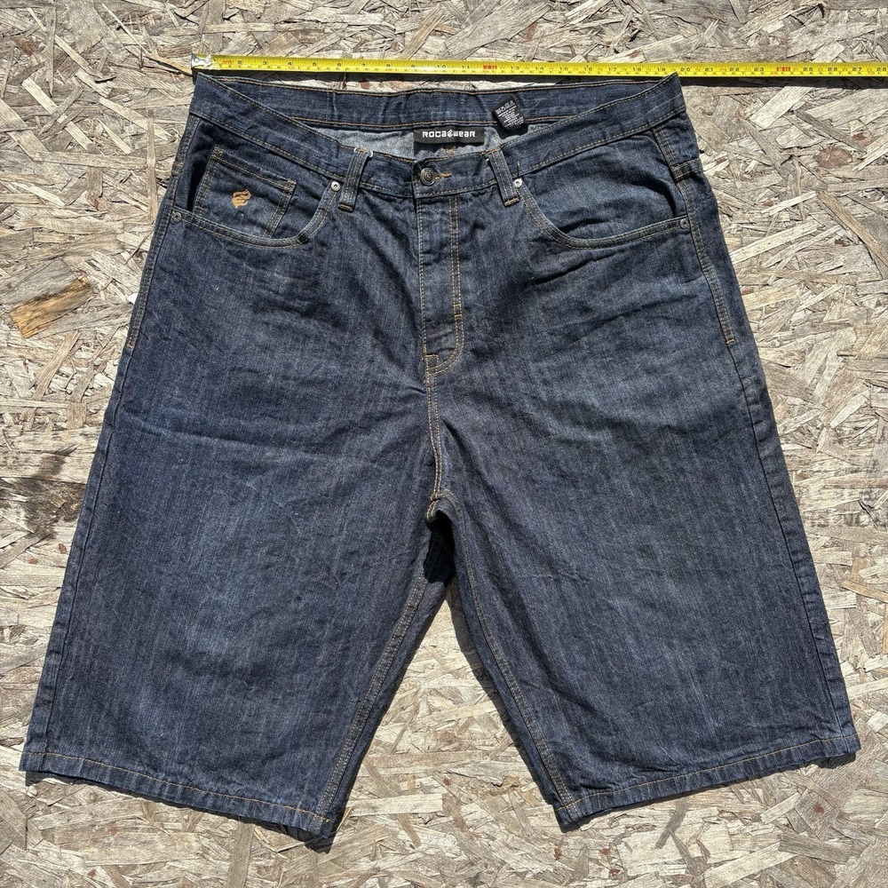 Rocawear Jean Shorts Size 40 Medium Wash 39x15 Denim Y2K Hip Hop Baggy Fit